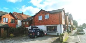 Flat 1, Pond Court, Guildford Road, Loxwood RH14 0SB