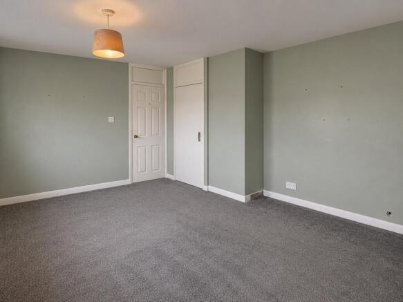 3 bed Semi-Detached for sale Image 11