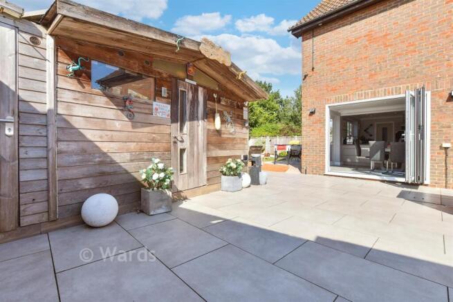 External Lifestyle Photograph