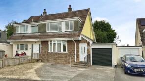 5, Langholm Avenue, Warminster BA12 8EW