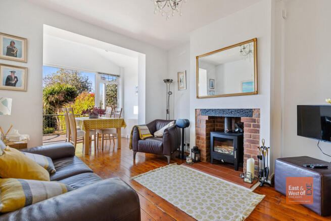 A12 - 20 Bagshot ...