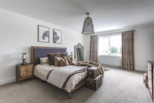 Spacious Master Bedroom