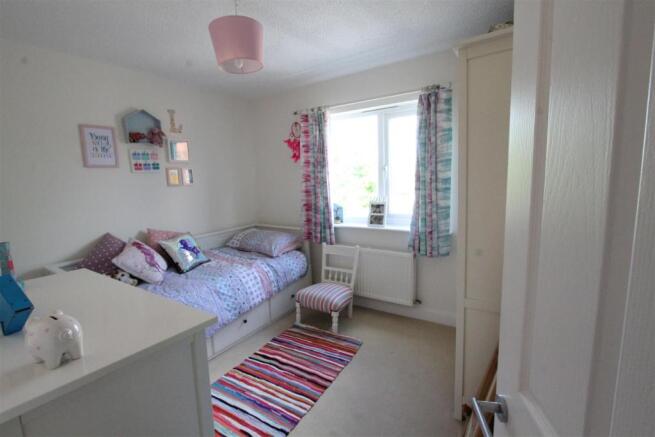 BEDROOM 2