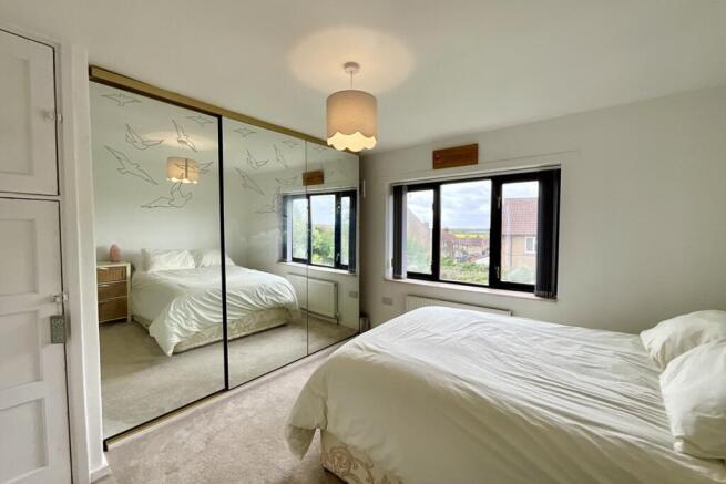 2 bed Semi-Detached for sale Image 10