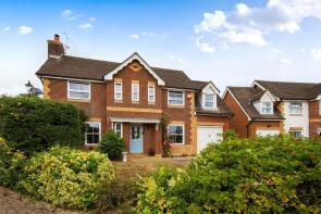18, Durfold Road, Horsham RH12 5HZ
