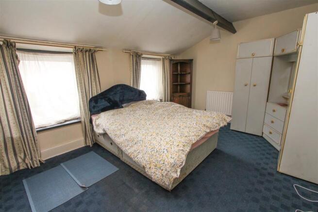 Bedroom 2.jpg