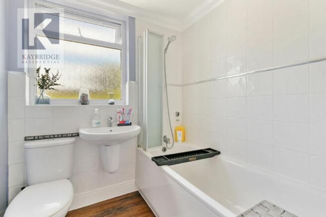 Henley Avenue, Cheam