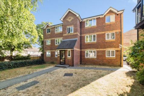 Greenslade Road, Barking, London, IG11