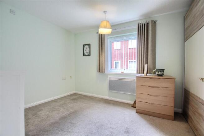 1 bed Retirement Property for sale Image 7