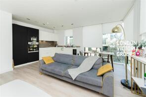 Flat 9, 3 The Parkhouse, Kayani Avenue, Hackney, London N4 2GU