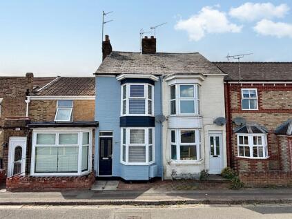 Wood Street, Taunton - NO onward chain!