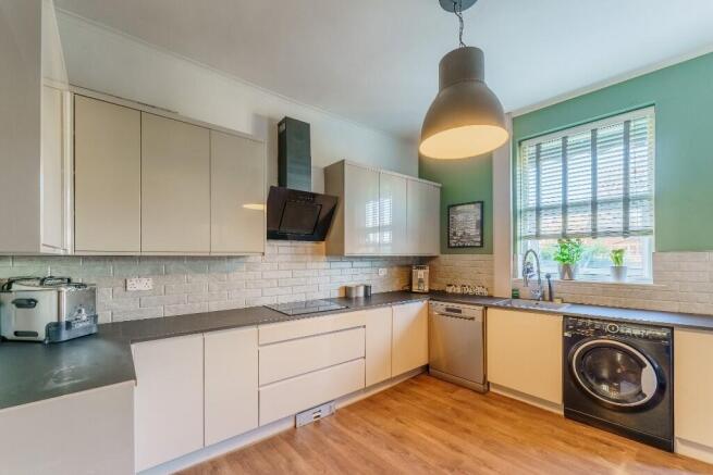 2 bed End of Terrace for sale Image 6