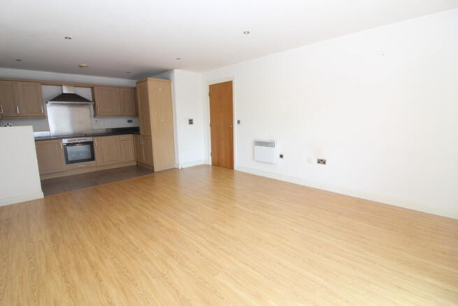 Lounge-Kitchen T202608141544.jpg