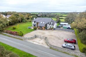 Tir Na Nog, Llanddaniel, Gaerwen LL60 6HB