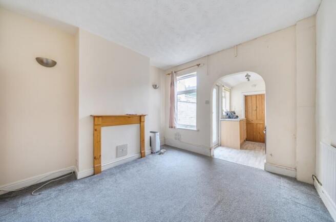 1407356-5-697c9dcc4e453