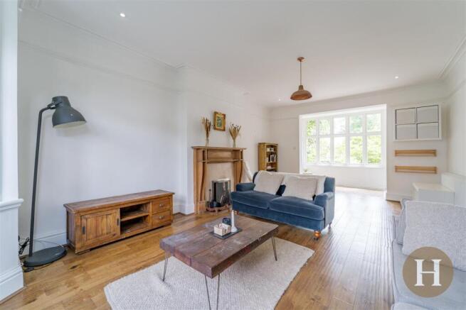 Hadleigh Estate Agents-26.jpg