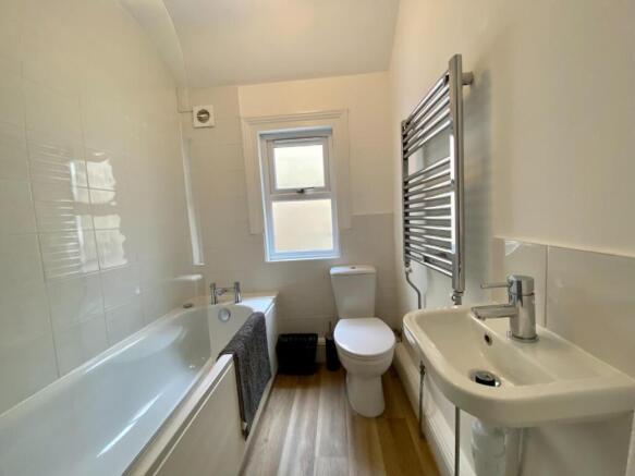 Bathroom.jpeg