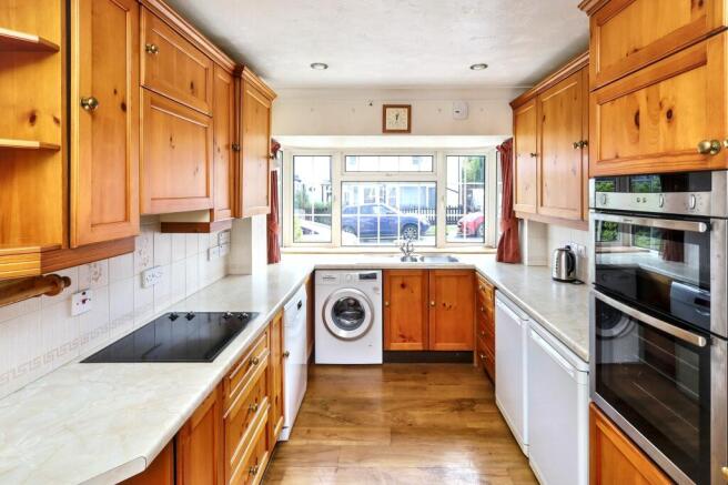 7A Pineapple Road, Amersham, Buckinghamshire, HP7 9JN