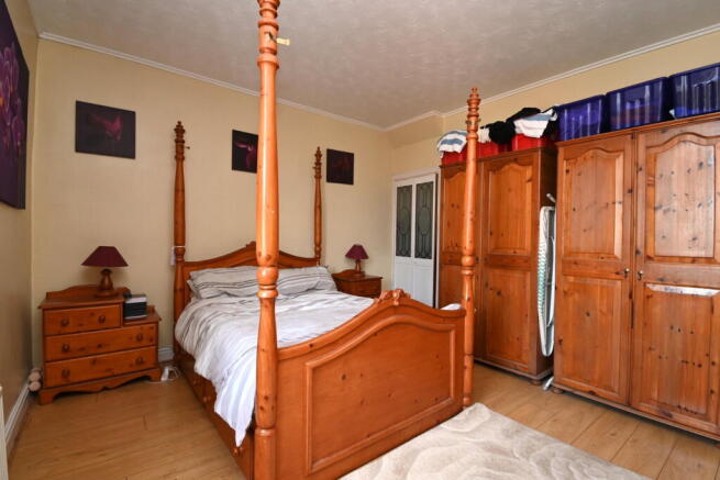 3 bed Detached for sale Image 11