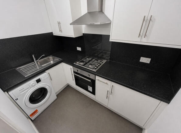 C KITCHEN (1)