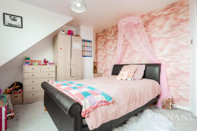 3 bed Semi-Detached for sale Image 8