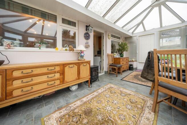 SUN ROOM