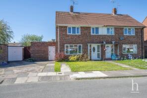 52, Helsby Avenue, Wirral CH62 9BY