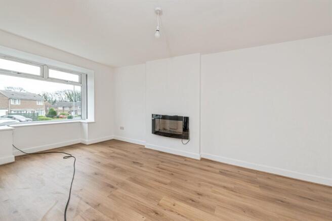 2 bed Semi-Detached Bungalow for sale Image 5