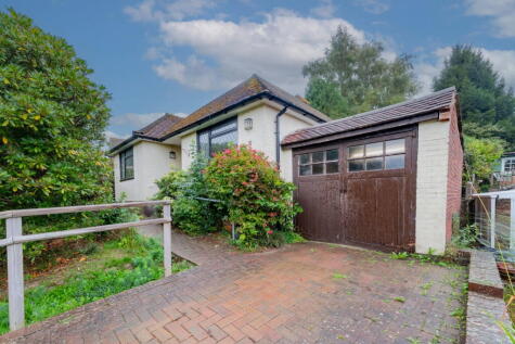 Cuckmere Rise, Heathfield, TN21 8PG