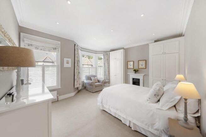 Bedroom (4).jpg