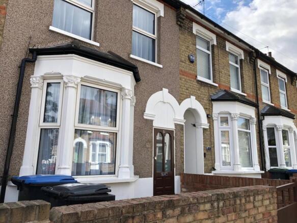 Large 3 Bedroom House