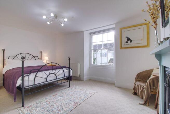 Bedroom 1 (Double)