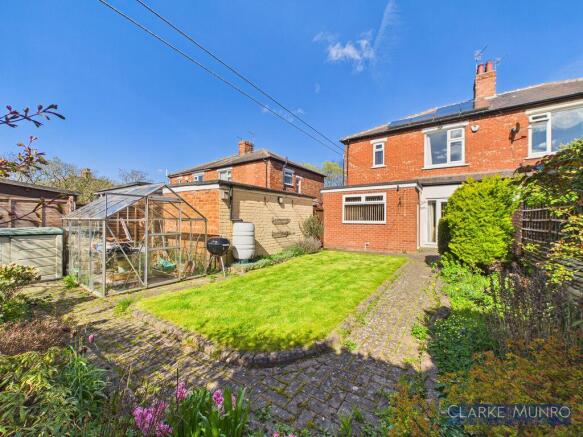 3 bed Semi-Detached for sale Image 12