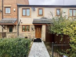 21, Greenlea Court, Dalton, Huddersfield HD5 8QA