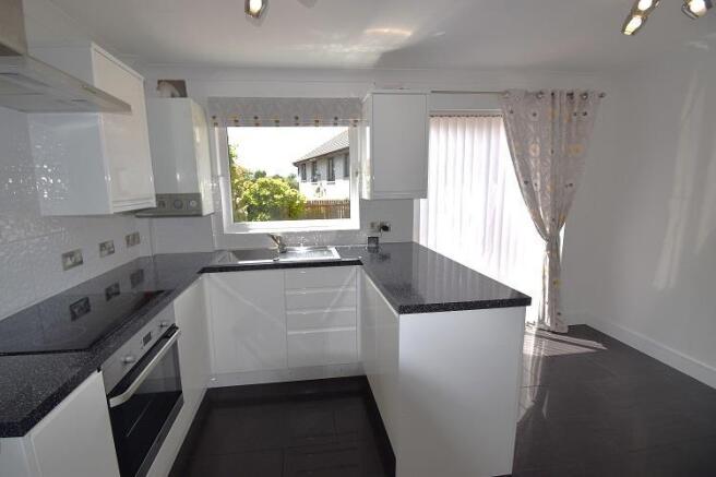 kitchen 2.JPG