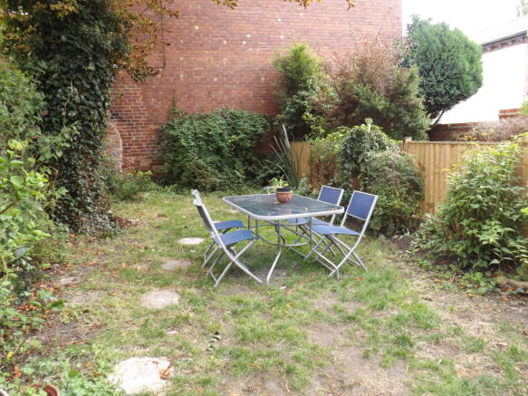 Photo 10