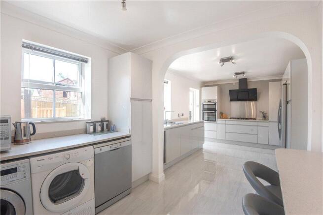 Kitchen/Breakfast Rm