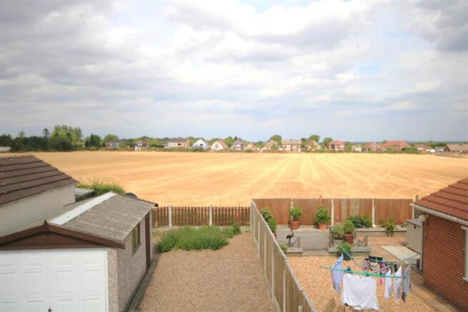 REAR GARDEN / VIEW BEYOND