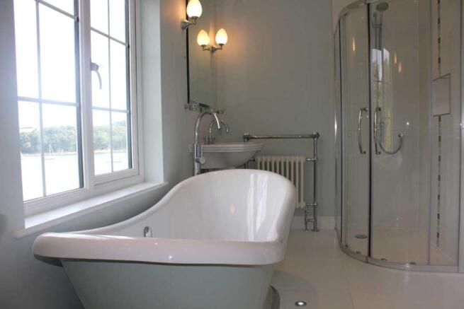 bath with views!