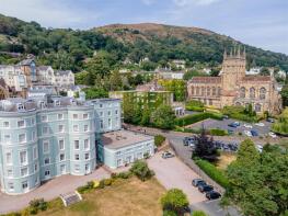 Flat 11, 33 Park View, Abbey Road, Malvern WR14 3HG