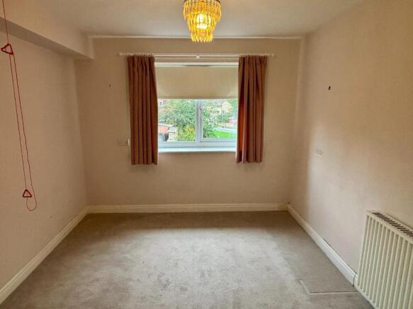 2 bed Apartment for sale Image 9