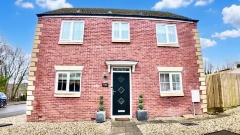 Field Close, Pontllanfraith, NP12