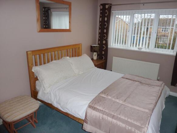 Guest bedroom