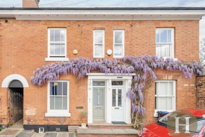3-bed terraced on York Street, Birmingham, B17, £525,000