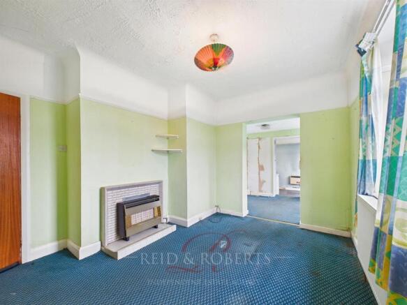 CAM05148G0-PR0112-STILL013.jpg
