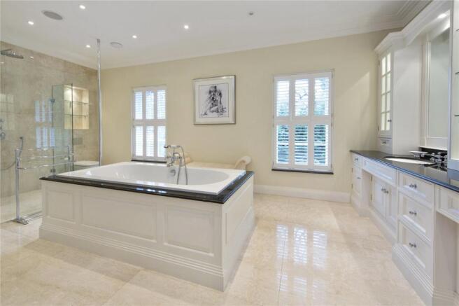 En Suite Bathroom