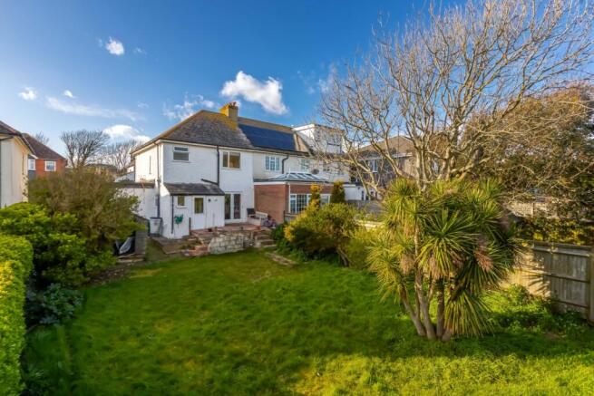 Broomfield Avenue_19