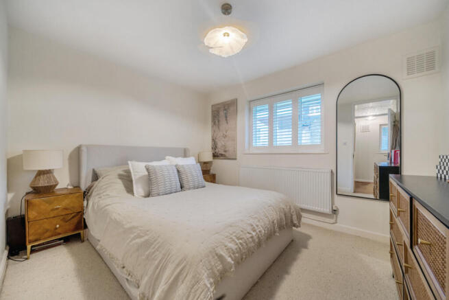 1406342-9-6981db8...