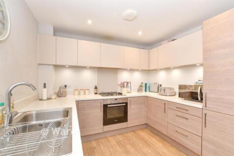 Augustine Drive, Finberry, Ashford, Kent