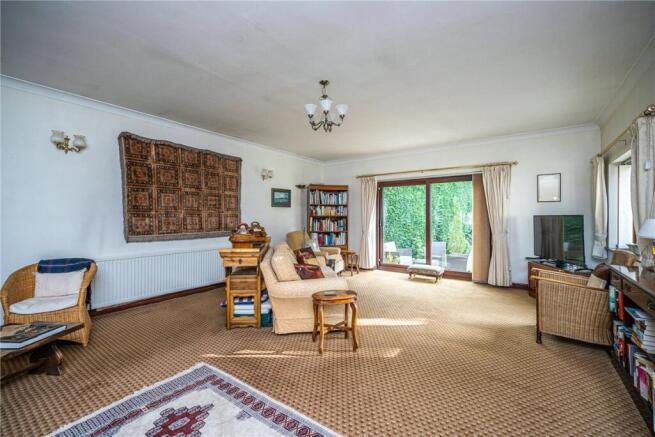 4 bed Detached for sale Image 6